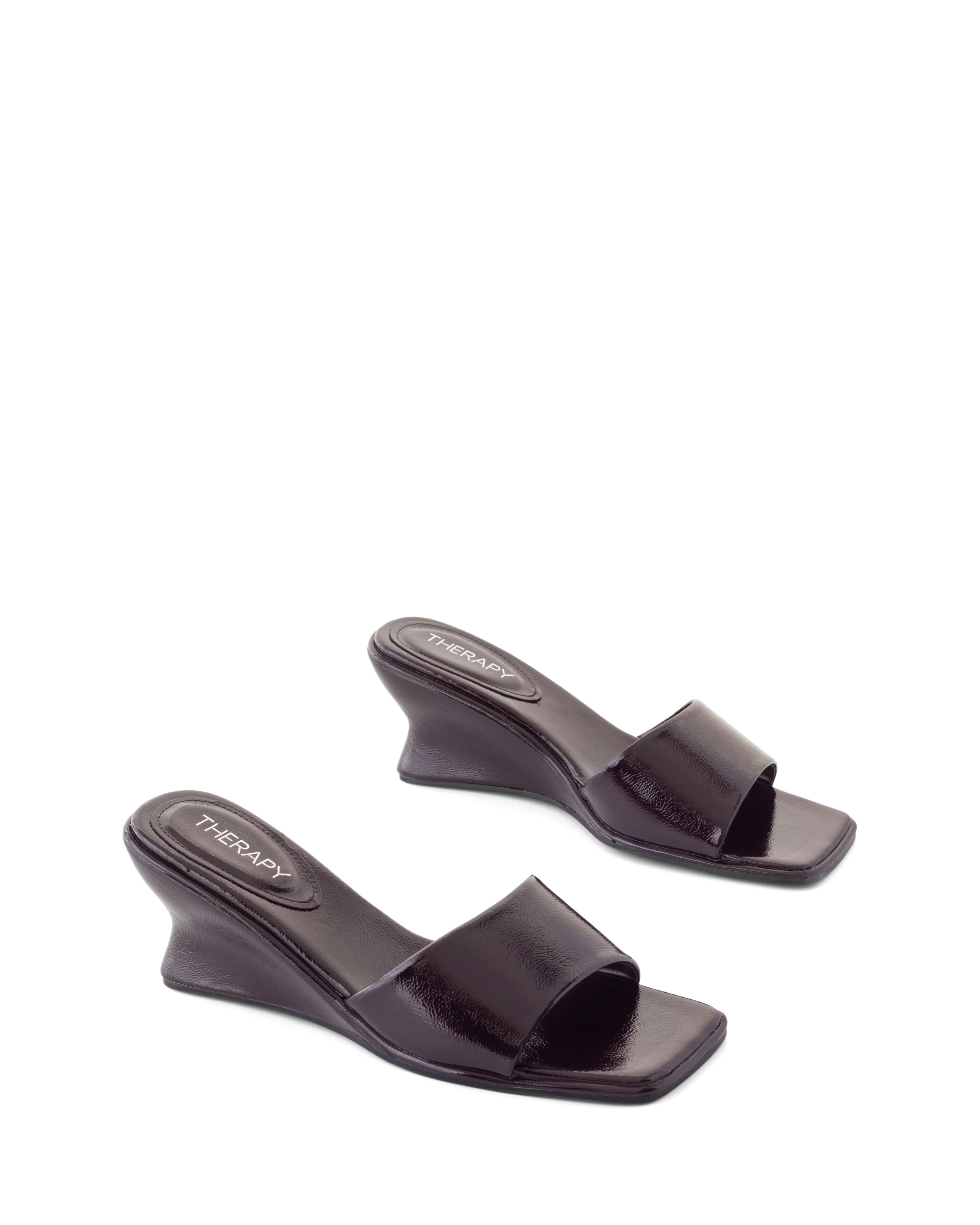 Lafayette Wedge Port Crinkled Patent - Image 2