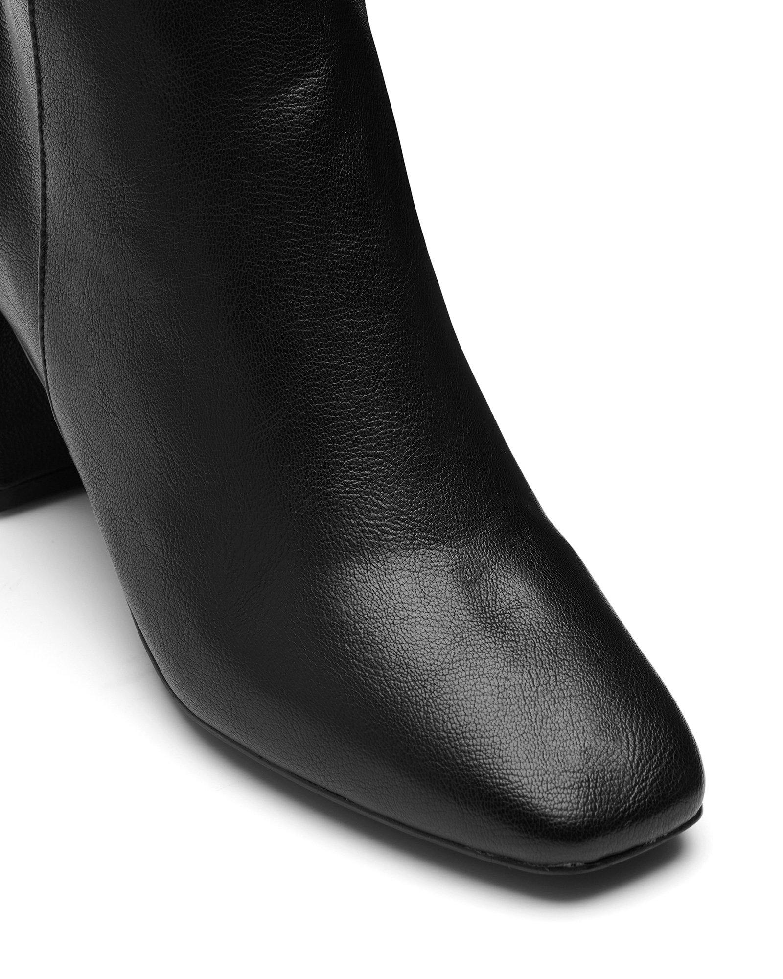 Wolf Tall Boot Black - Image 3